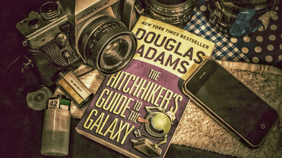 douglas adams mochileiro das galáxias