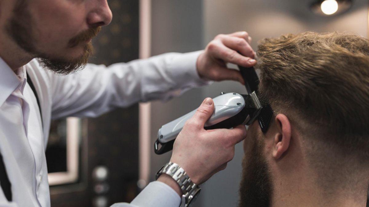 Qual é a melhor máquina de cortar cabelo profissional?