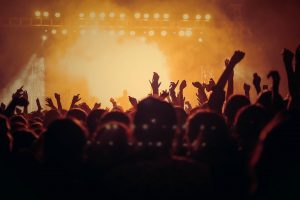 Promodicas: 6 aplicativos para comprar ingressos de shows e eventos
