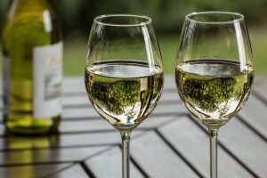 Conheça cinco tipos de uva para vinho branco