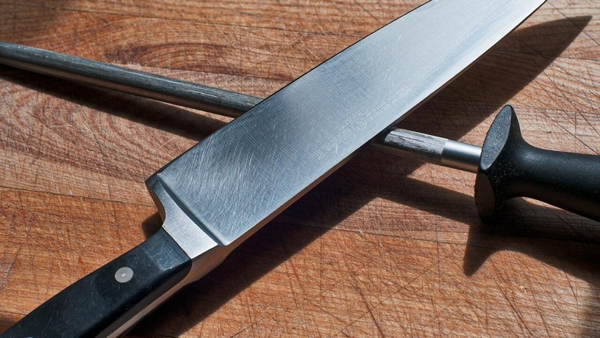 Capa do artigo Amolador elétrico: facas afiadas sem trabalho