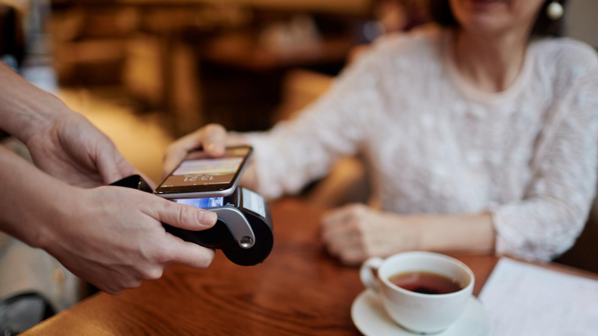 Comunicação por aproximação: benefícios de um celular com NFC