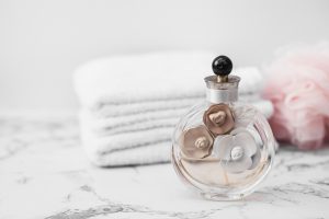 Capa do artigo Importar perfumes: veja dicas e se essa prática vale a pena