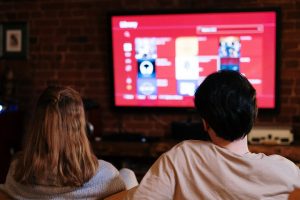 Aparelhos para transformar a TV em smart: confira os melhores