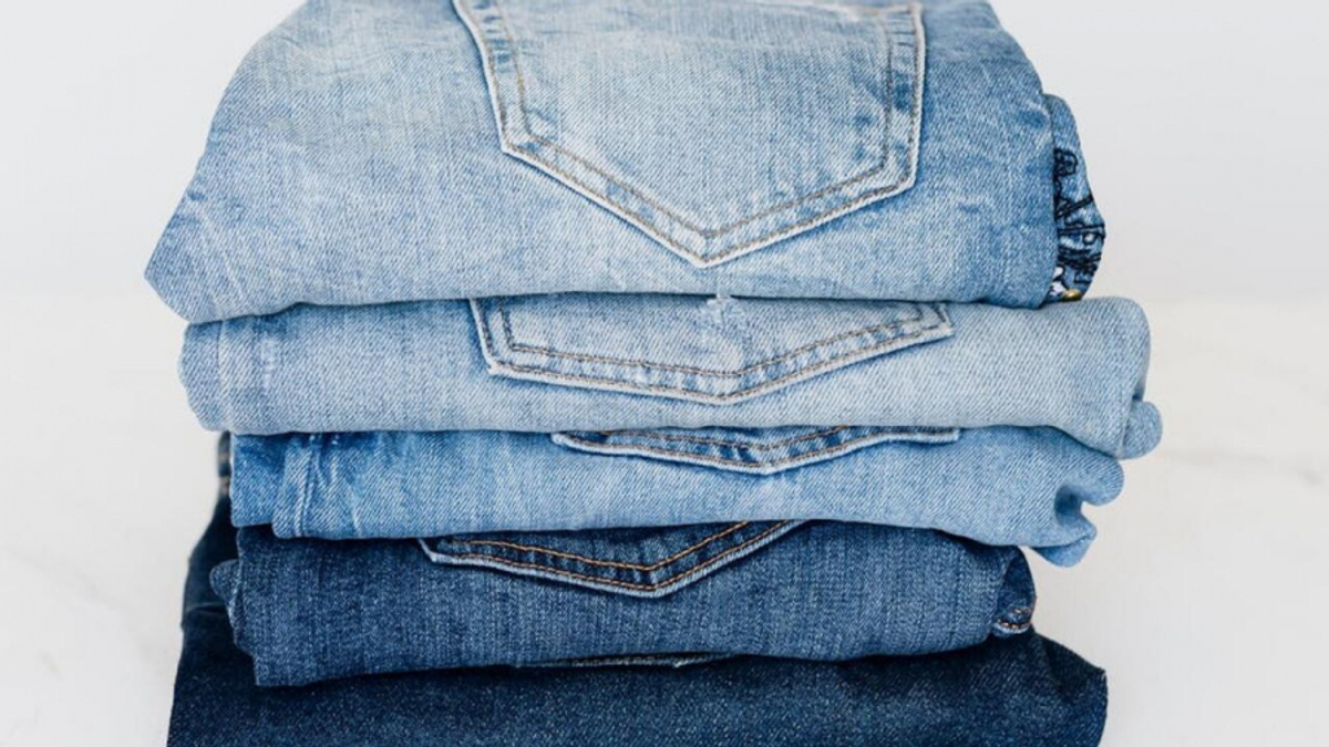 Fotos de Venda de texto de calça jeans, Imagens de Venda de texto