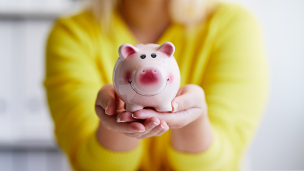 Como economizar dinheiro no dia a dia? 12 dicas para você!