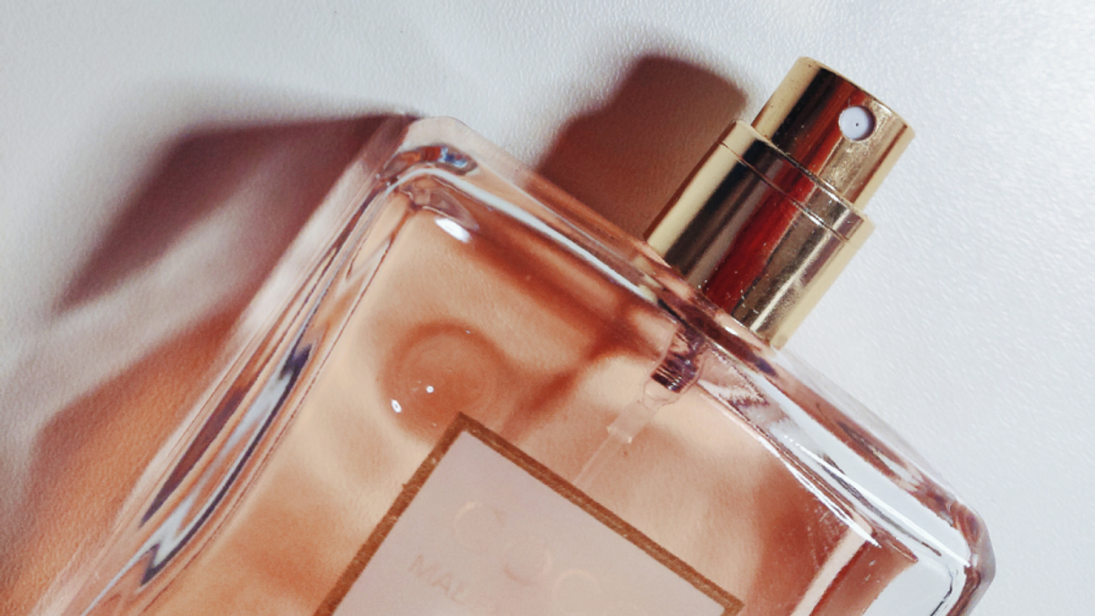 Como saber se o perfume é original ou falsificado?