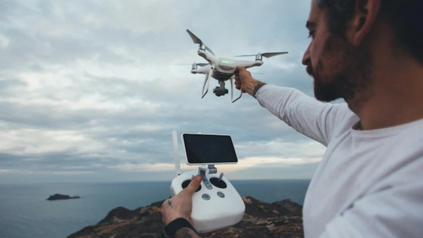Capa do artigo Drones em viagens, vale a pena usá-lo para vídeos e fotos?