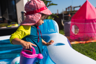 Capa do artigo Piscina inflável: dicas de como escolher para aproveitar o calor